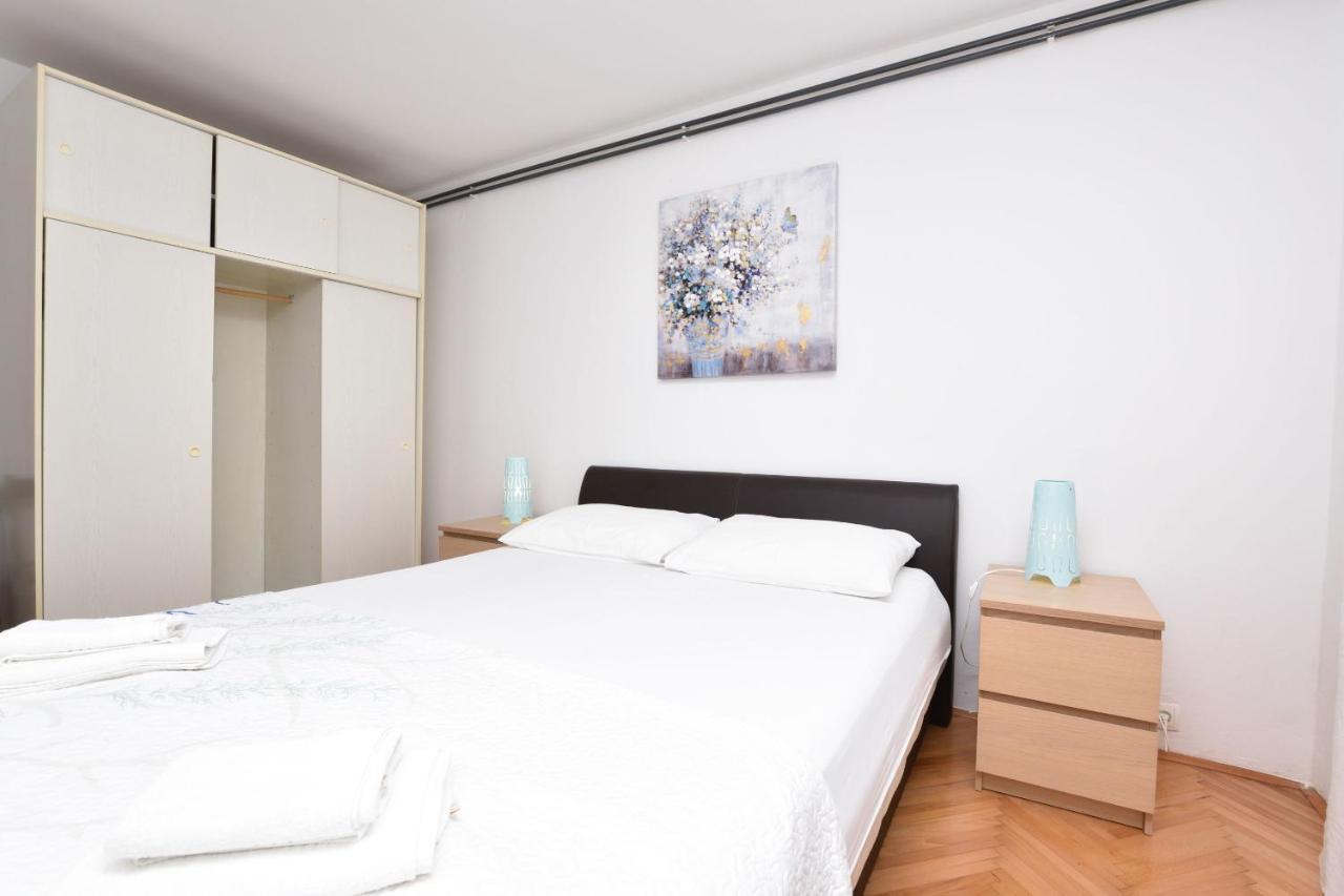 Apartment Ivan Примоштен Экстерьер фото