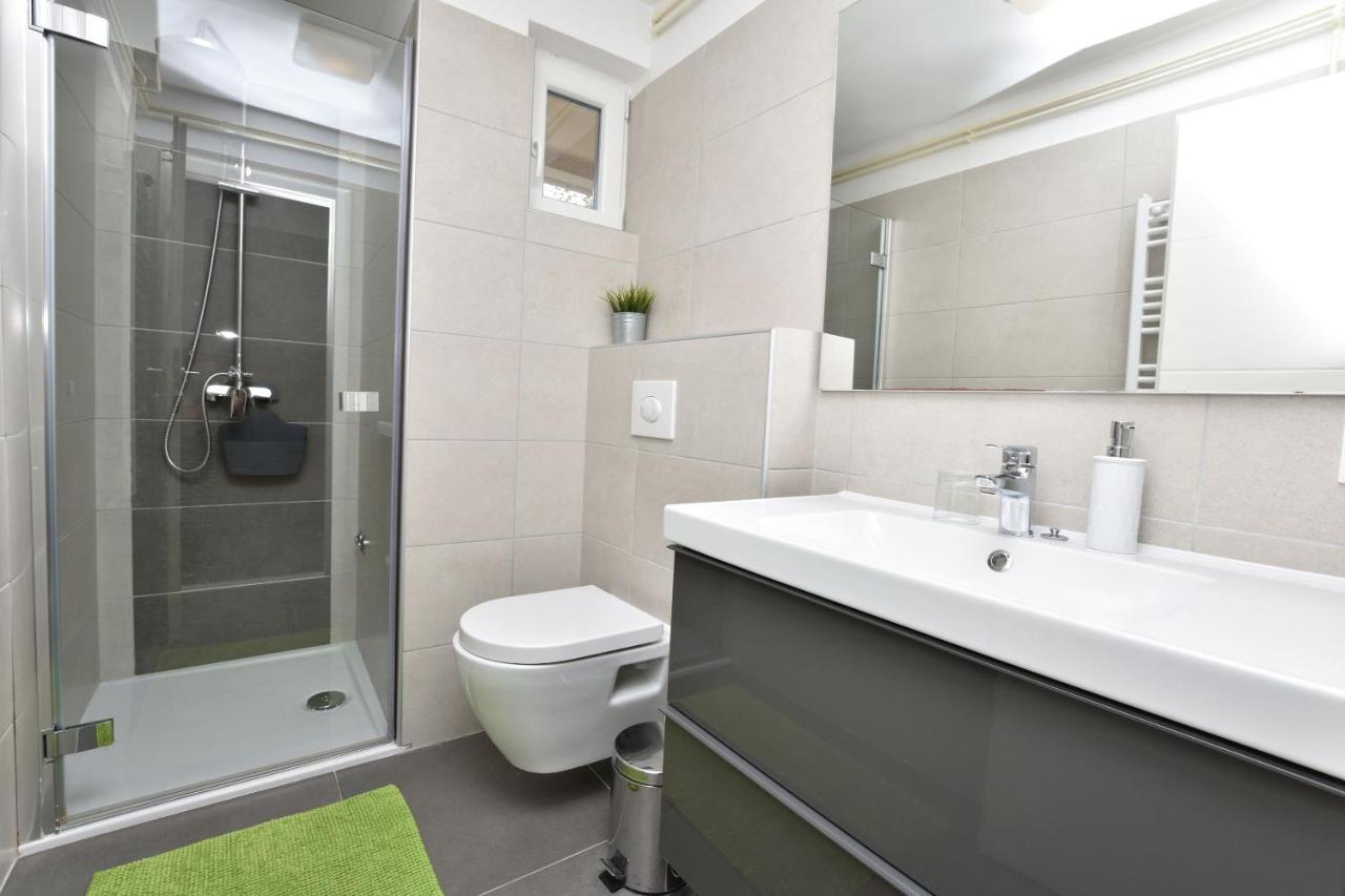 Apartment Ivan Примоштен Экстерьер фото